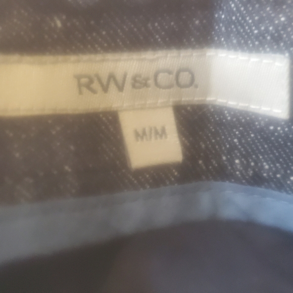 Skirt - Picture 2 of 3